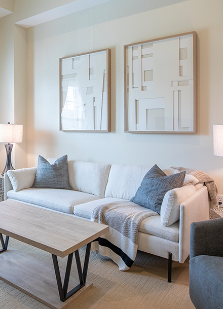 retirementunlimited-WoodlandHills-twobedroom-image-front
